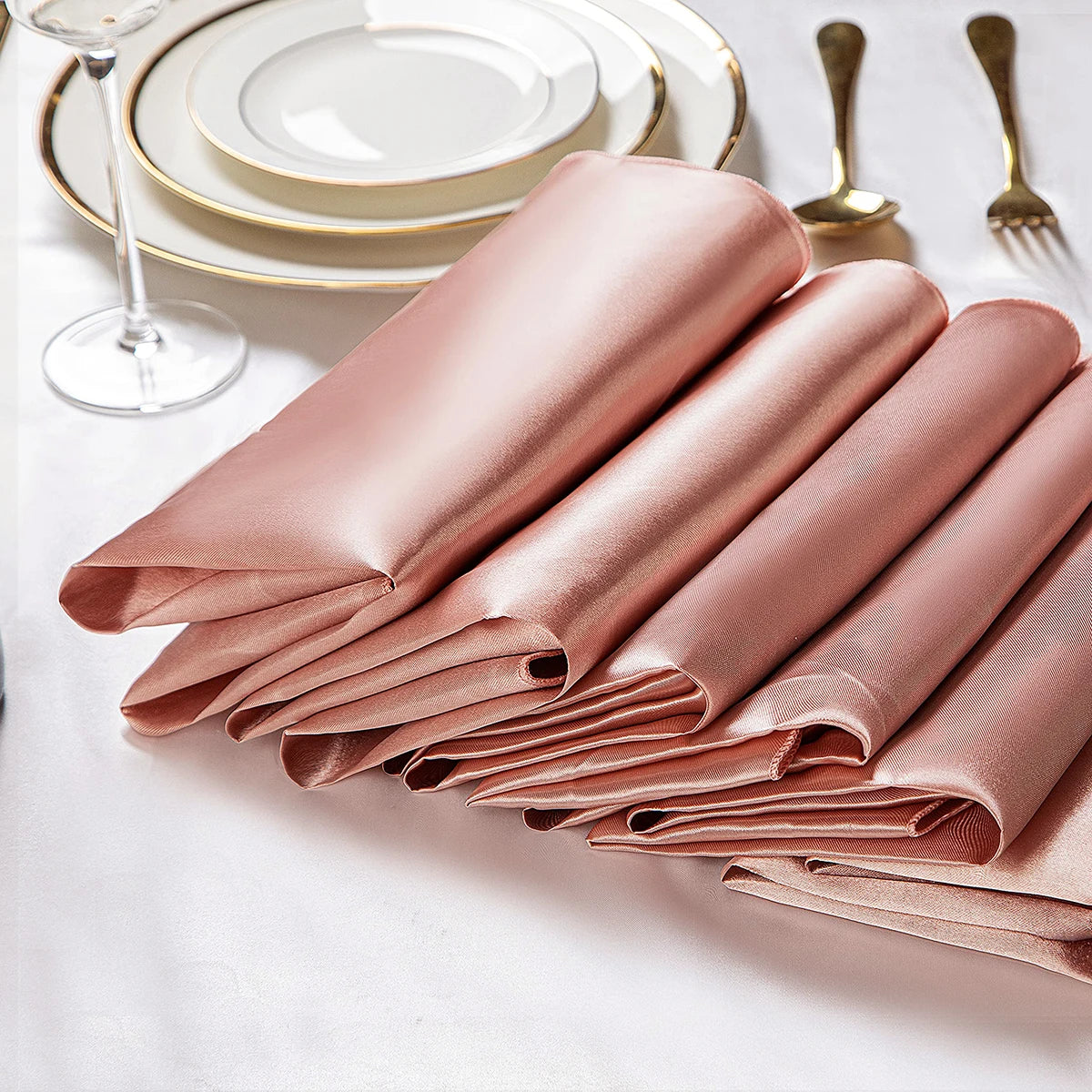 Satin Napkin 24pk 30cm x 30cm = 11in x 11in